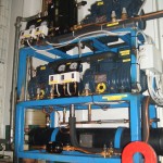 3. Gruppo frigorifero con condensatori ad acqua dolce e compressori DORIN per condizionamento doppio in Sala Controllo Quadri e Cambusa